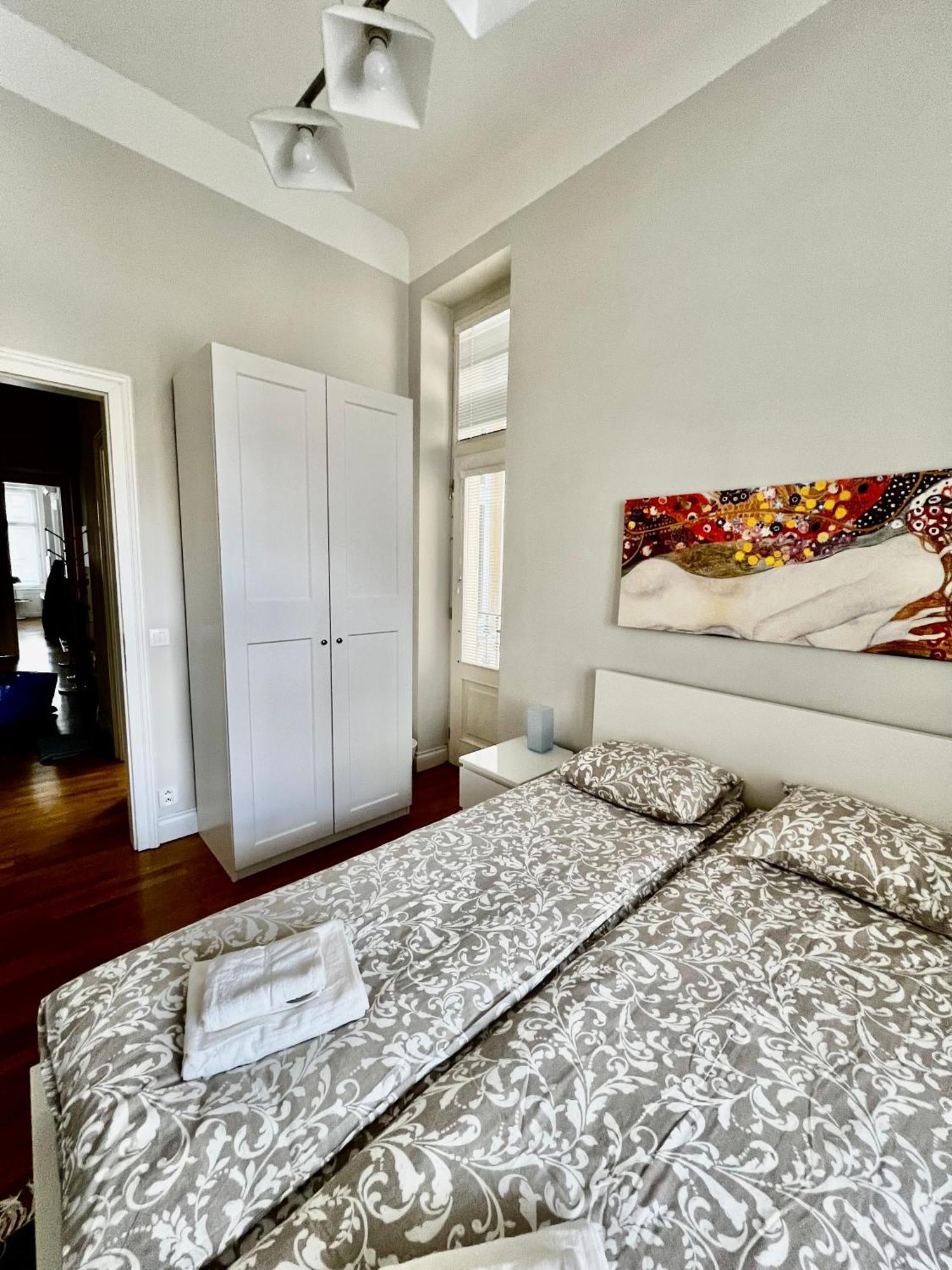 Four Reasons Apartment Prague Ngoại thất bức ảnh